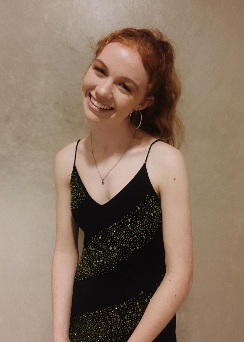 Abby Donnelly  nackt